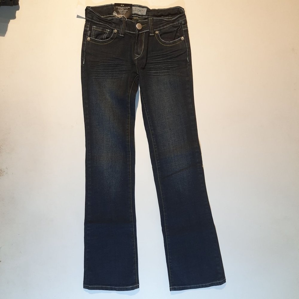 NWT Women's Bootcut Jeans Size 3